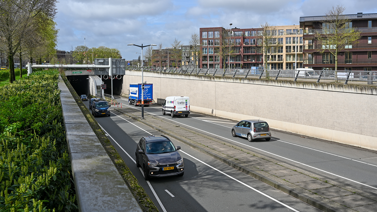 Tunnel